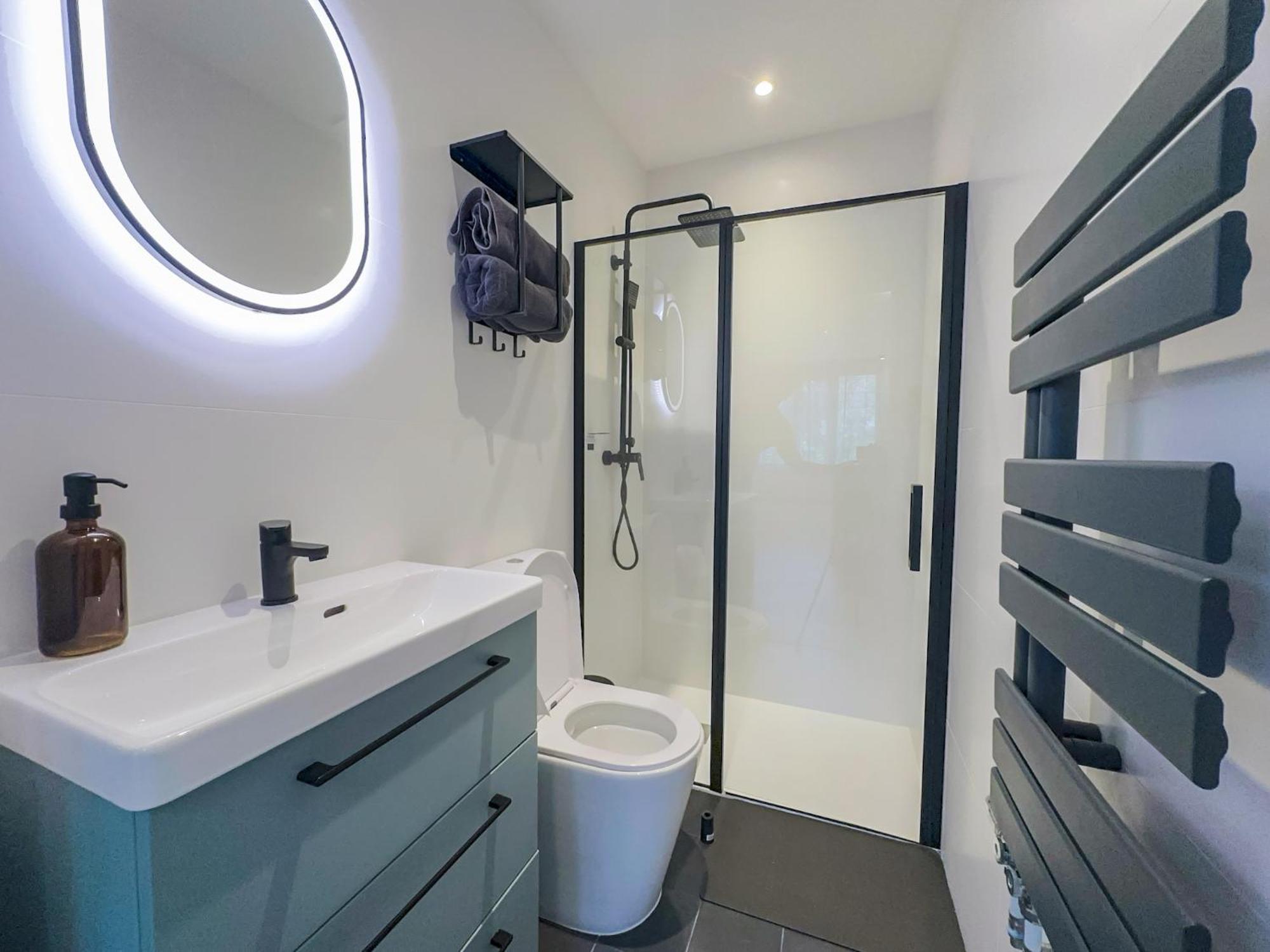 Serenity Suite Vénissieux Buitenkant foto
